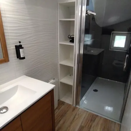 T2 De Charme Avec Jardin Golfe-juan 400 M Plage Apartment